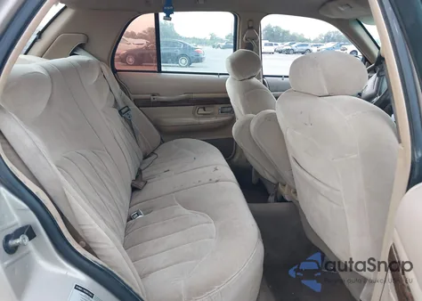 1998 Mercury Grand Marquis из США, поврежденный, VIN 2MEFM75W5WX601398